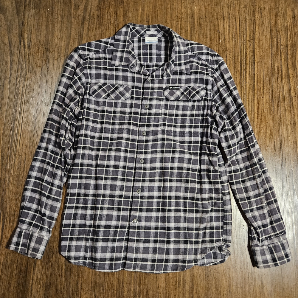 Columbia Men's Black and White Plaid Flannel Button Down Shirt Size Medium